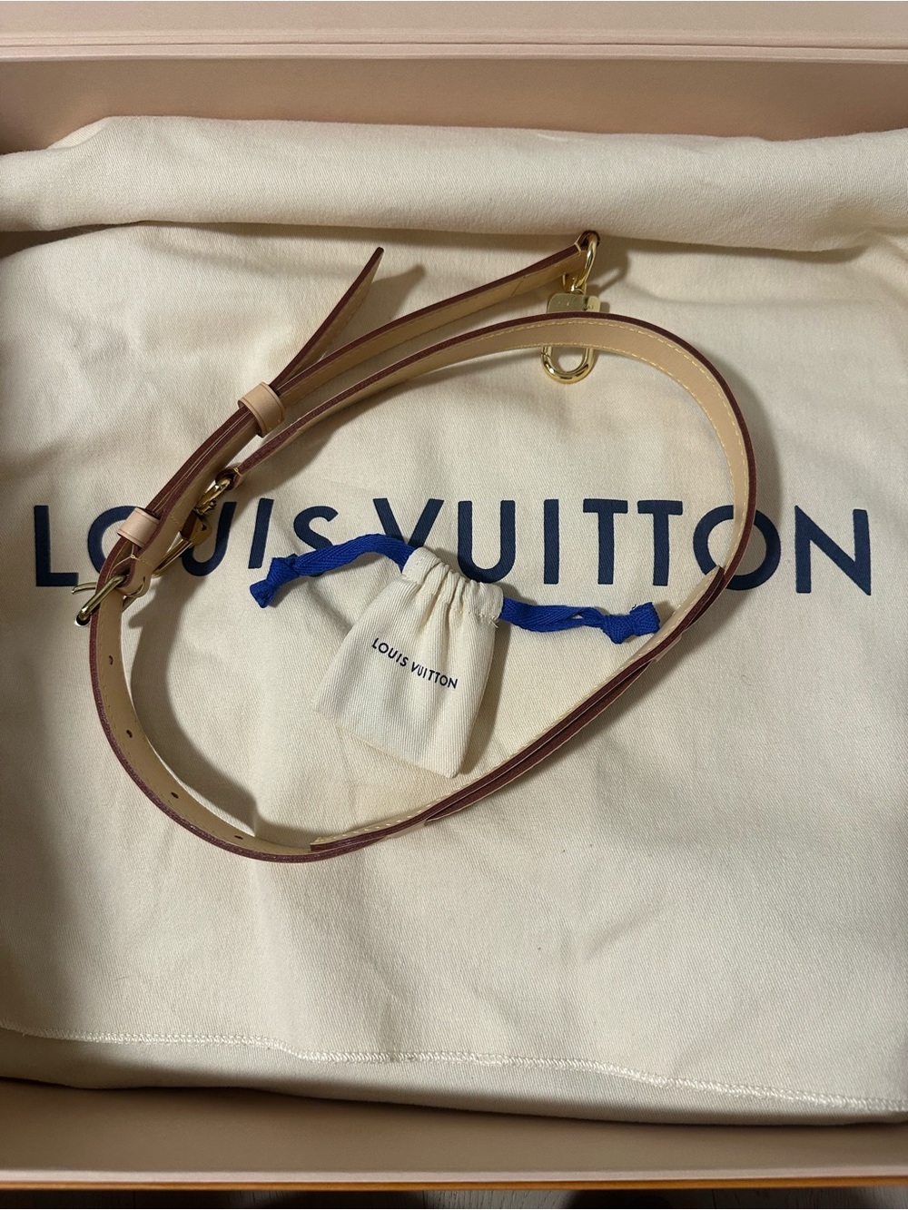 Louis Vuitton Brown Monogram Duffel with Natural Leather Trim - Picture 4 of 4